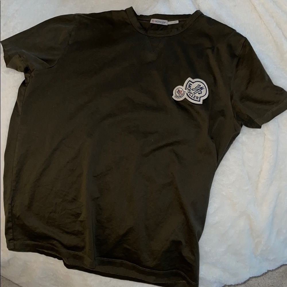 Moncler T shirt
